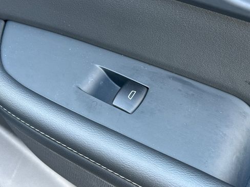 Used 2025 Buick Enclave Preferred FWD image 20