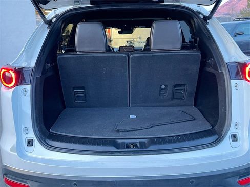 Used 2021 MAZDA CX-9 Signature image 28