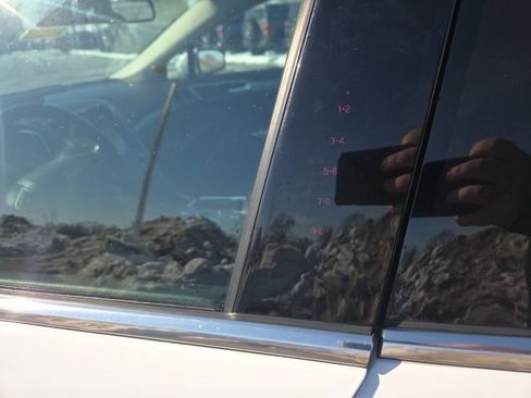 Used 2020 Ford Fusion SE image 24