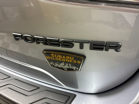 Certified 2025 Subaru Forester Wilderness w/ Convenience Package AWD/4WD image 12