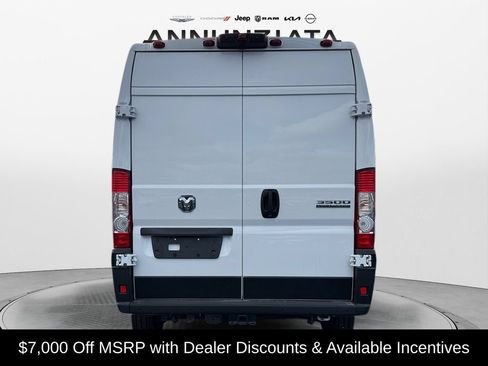 New 2026 RAM ProMaster 3500 w/ Premium Convenience Group FWD image 4