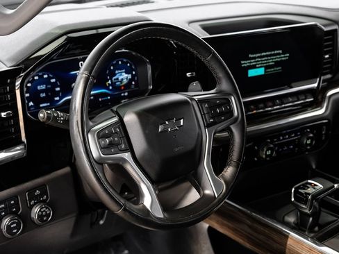 Used 2023 Chevrolet Silverado 1500 LT Trail Boss image 12