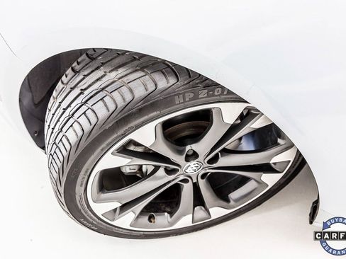 Used 2019 Buick Cascada Premium image 10