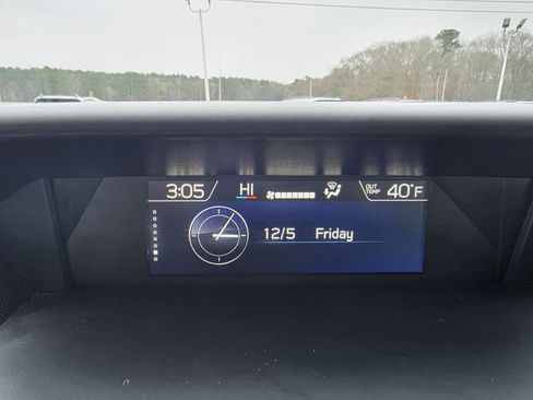 Used 2020 Subaru Forester Premium image 19