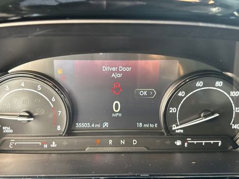 Used 2021 Lincoln Corsair AWD w/ Equipment Group 101A image 25