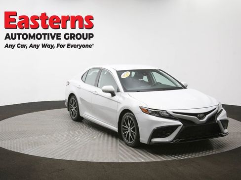 Used 2023 Toyota Camry SE image 49