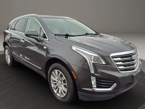 Used 2017 Cadillac XT5 Luxury w/ LPO, Wheel Lock Package image 3