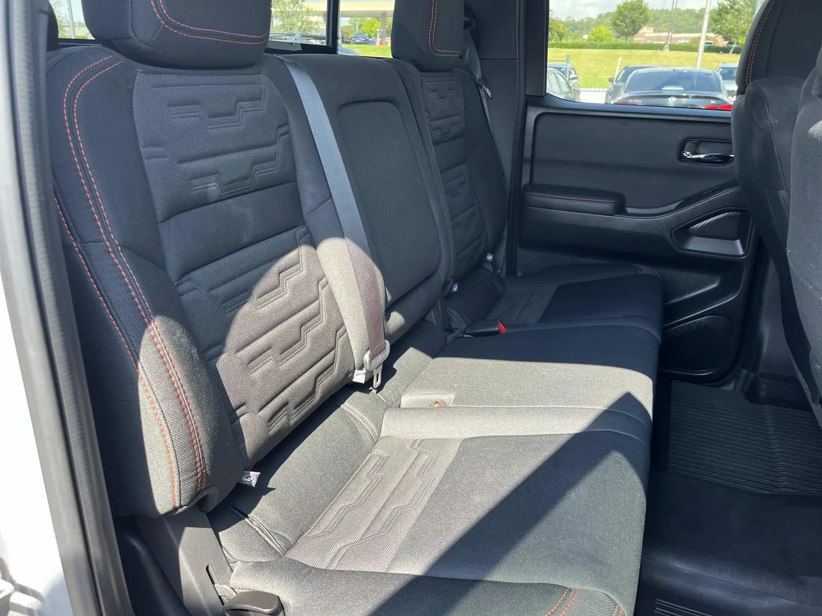 Used 2024 Nissan Frontier PRO-4X w/ Pro Convenience Package AWD/4WD image 22