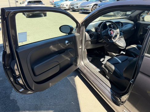 Used 2018 FIAT 500 e FWD image 9