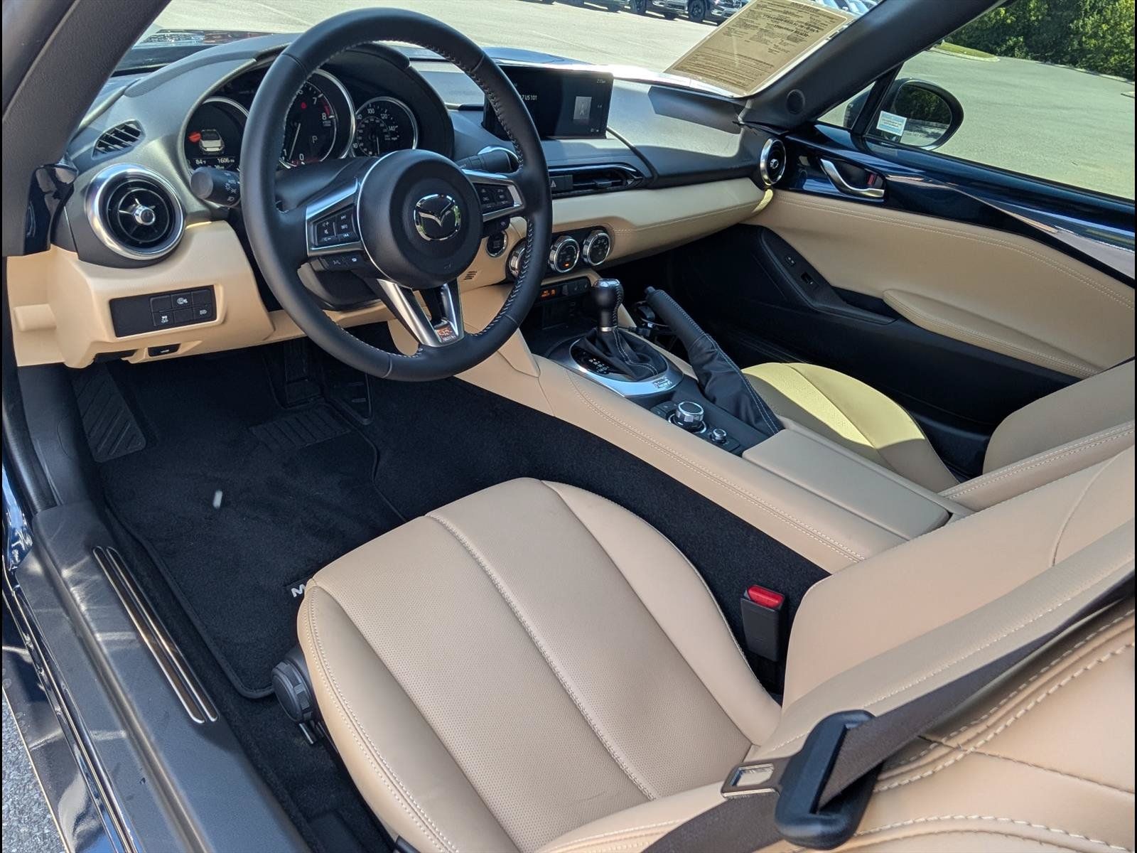Used 2026 MAZDA MX-5 Miata Grand Touring RWD image 8