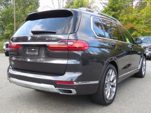Used 2022 BMW X7 xDrive40i w/ Premium Package image 6