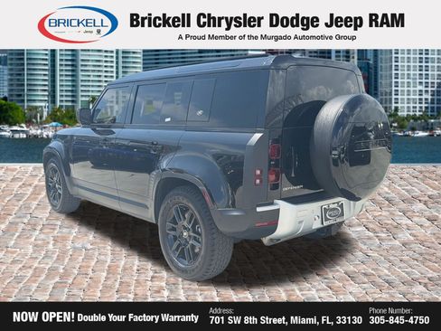 Used 2024 Land Rover Defender 110 S AWD/4WD image 3