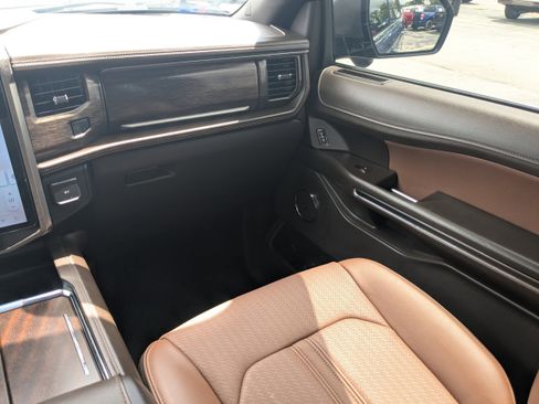 Used 2022 Ford Expedition King Ranch RWD image 18