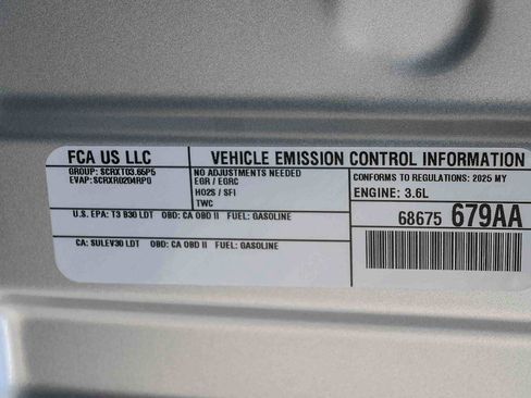 New 2025 Jeep Grand Cherokee Laredo image 37