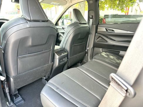 Used 2023 INFINITI QX60 Luxe image 24