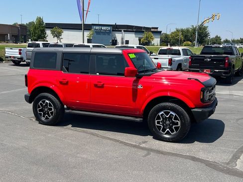 Used 2024 Ford Bronco Outer Banks AWD/4WD image 6