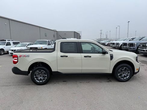New 2025 Ford Maverick XLT w/ XLT Luxury Package AWD/4WD image 31