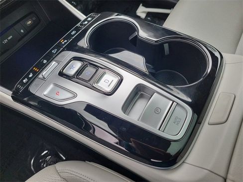 Used 2023 Hyundai Tucson Limited image 14