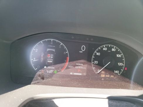 Used 2025 Honda CR-V EX image 14