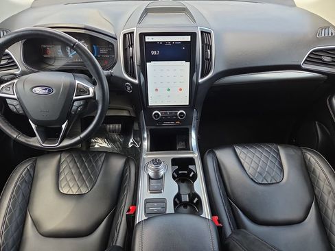 Used 2024 Ford Edge Titanium AWD/4WD image 10