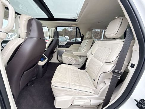 Used 2022 Lincoln Navigator Black Label image 25