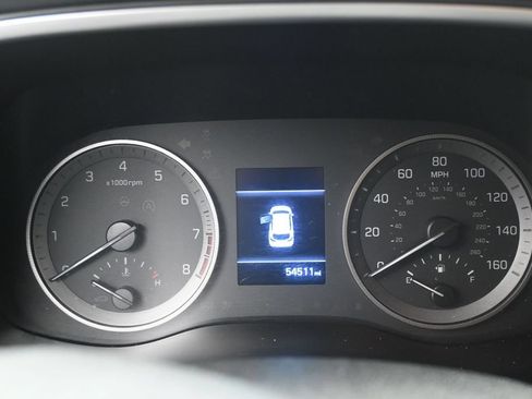 Used 2021 Hyundai Tucson Value FWD image 13