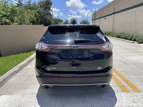 Used 2016 Ford Edge SEL w/ Equipment Group 201A AWD/4WD image 6