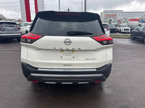 Certified 2023 Nissan Rogue SL w/ SL Premium Package AWD/4WD image 6
