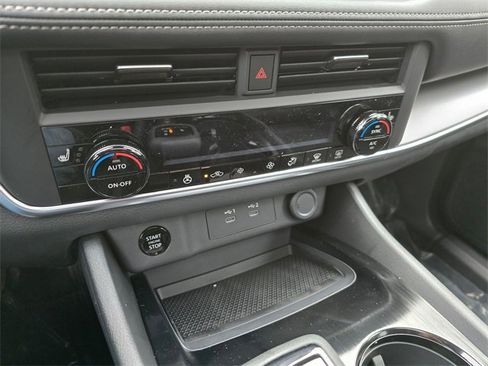 New 2026 Nissan Rogue SV image 23