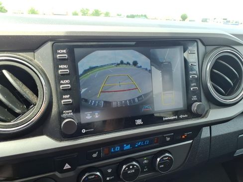 Used 2021 Toyota Tacoma TRD Pro AWD/4WD image 24