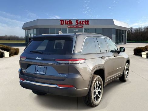 New 2025 Jeep Grand Cherokee Limited image 4