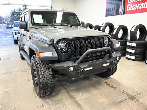 Used 2021 Jeep Wrangler Unlimited Sport image 3
