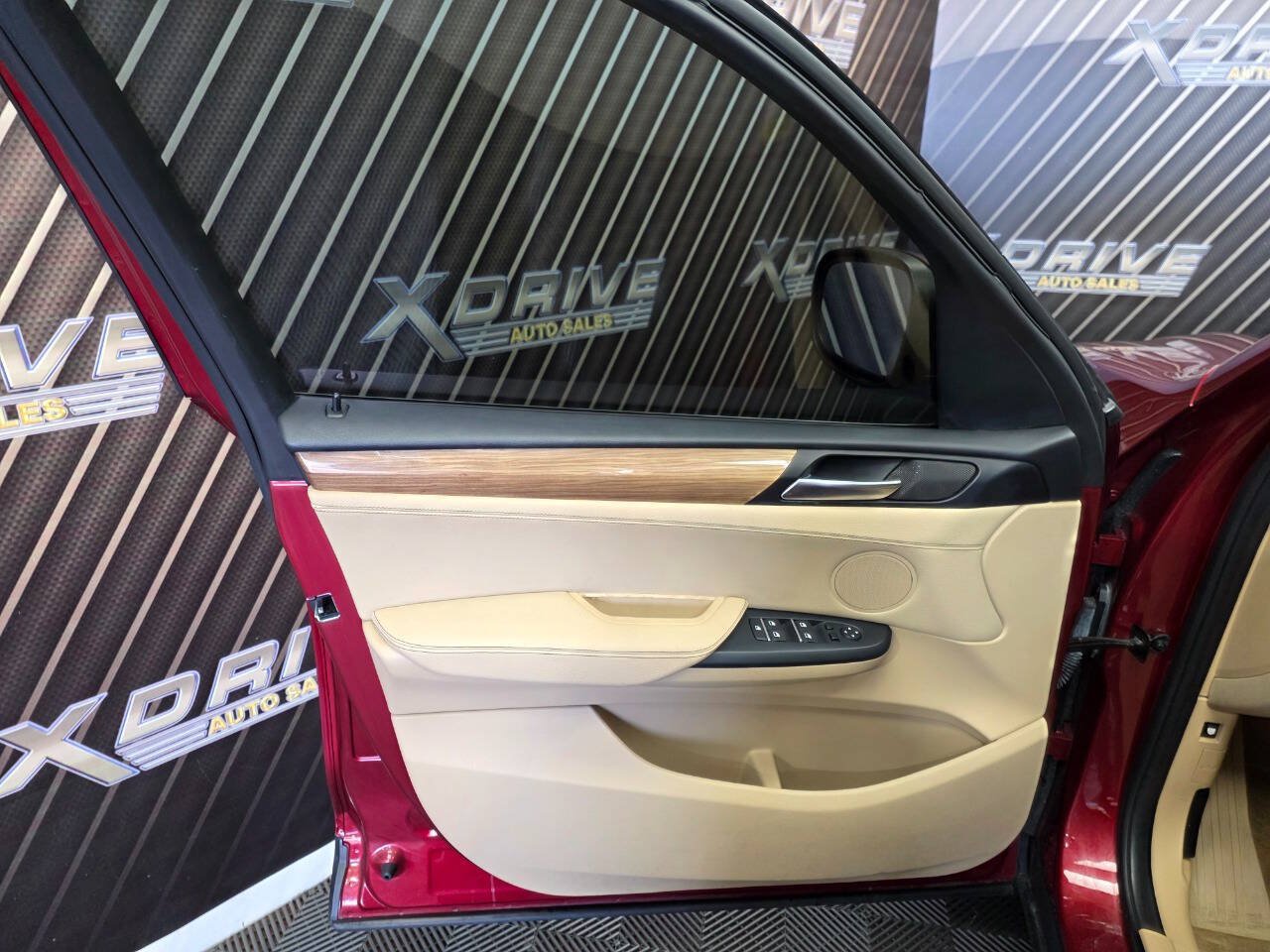 Used 2013 BMW X3 xDrive28i AWD/4WD image 16