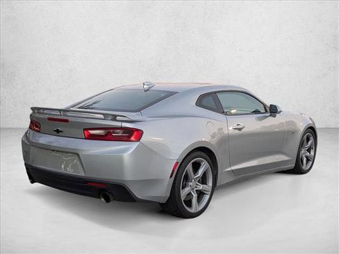 Used 2018 Chevrolet Camaro SS image 5