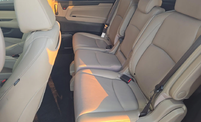 Used 2019 Honda Odyssey Elite image 9