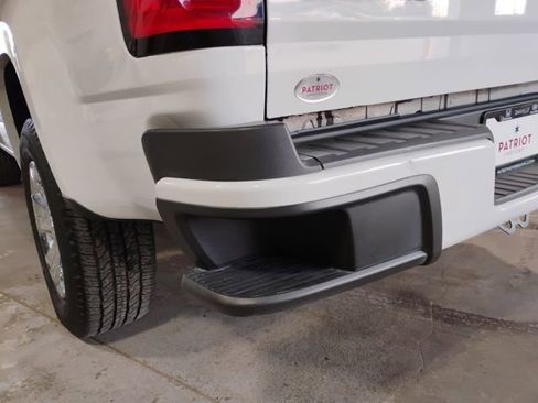 Used 2018 Chevrolet Colorado LT image 17