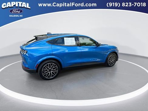 Certified 2025 Ford Mustang Mach-E Premium AWD/4WD image 9