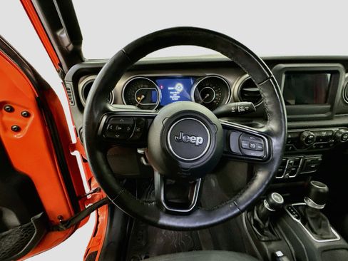 Used 2020 Jeep Gladiator Sport w/ Quick Order Package 24S AWD/4WD image 18