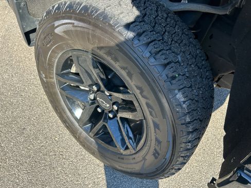 Used 2022 Chevrolet Silverado 1500 Custom Trail Boss w/ Midnight Edition image 14