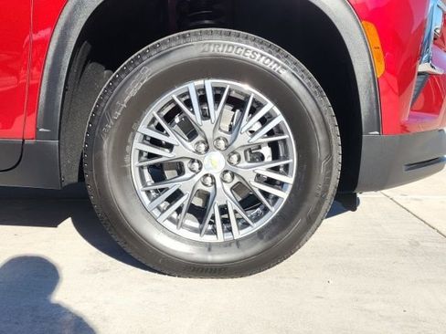 New 2026 Chevrolet Traverse LT w/ Driver Confidence Package image 15