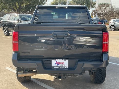 Used 2025 Toyota Tacoma SR5 image 6