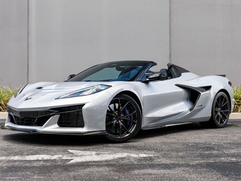 Used 2026 Chevrolet Corvette ZR1 w/ Battery Protection Package RWD image 42