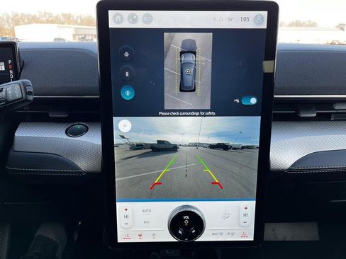 Used 2023 Ford Mustang Mach-E Select w/ Comfort Package Lite image 17