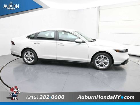 New 2025 Honda Accord LX image 14