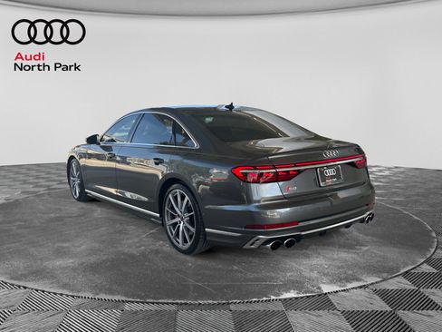 Used 2023 Audi S8 AWD/4WD image 3