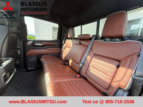 Used 2025 GMC Sierra 1500 Denali Ultimate AWD/4WD image 41