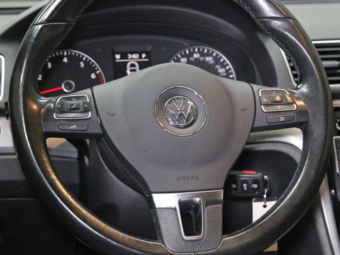 Used 2013 Volkswagen Passat 2.5 SE image 20