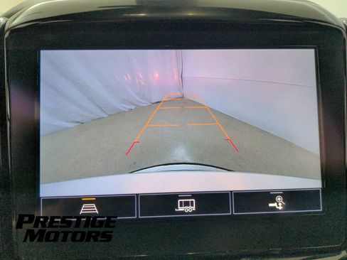 Used 2023 Chevrolet Traverse LT w/ LPO, Floor Liner Package AWD/4WD image 22