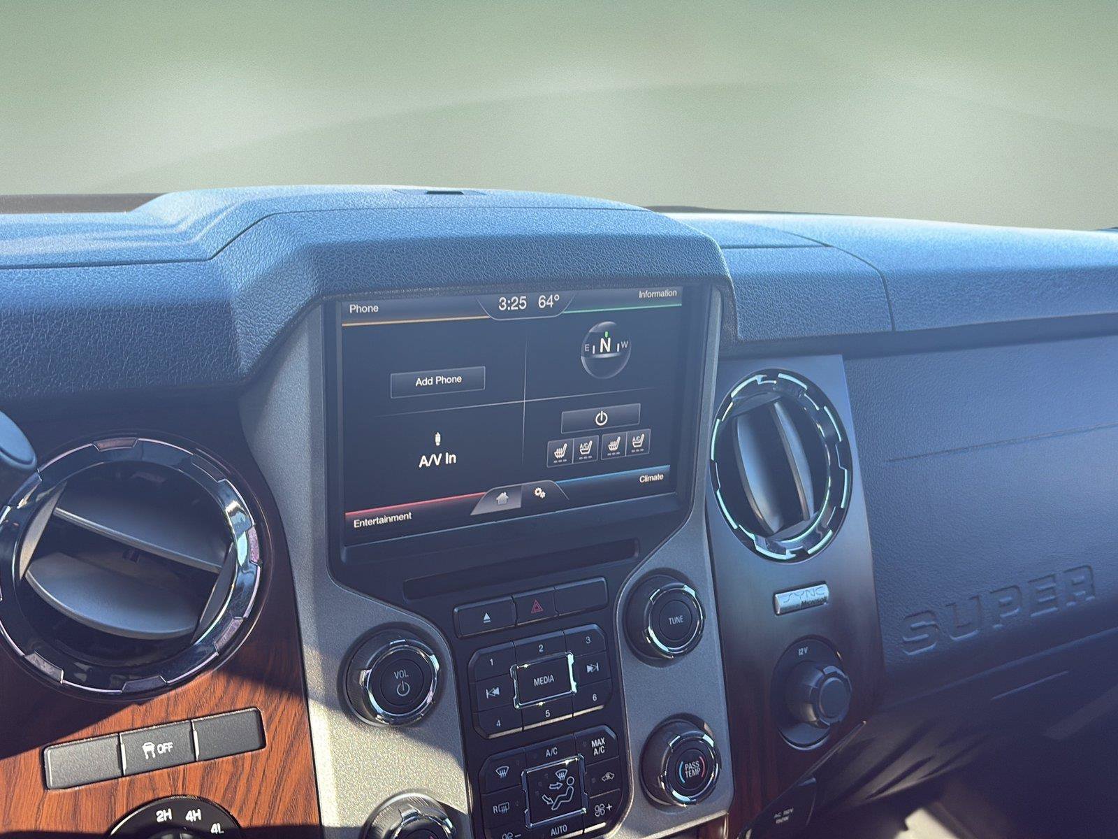 Used 2014 Ford F350 Lariat w/ Chrome Package AWD/4WD image 17