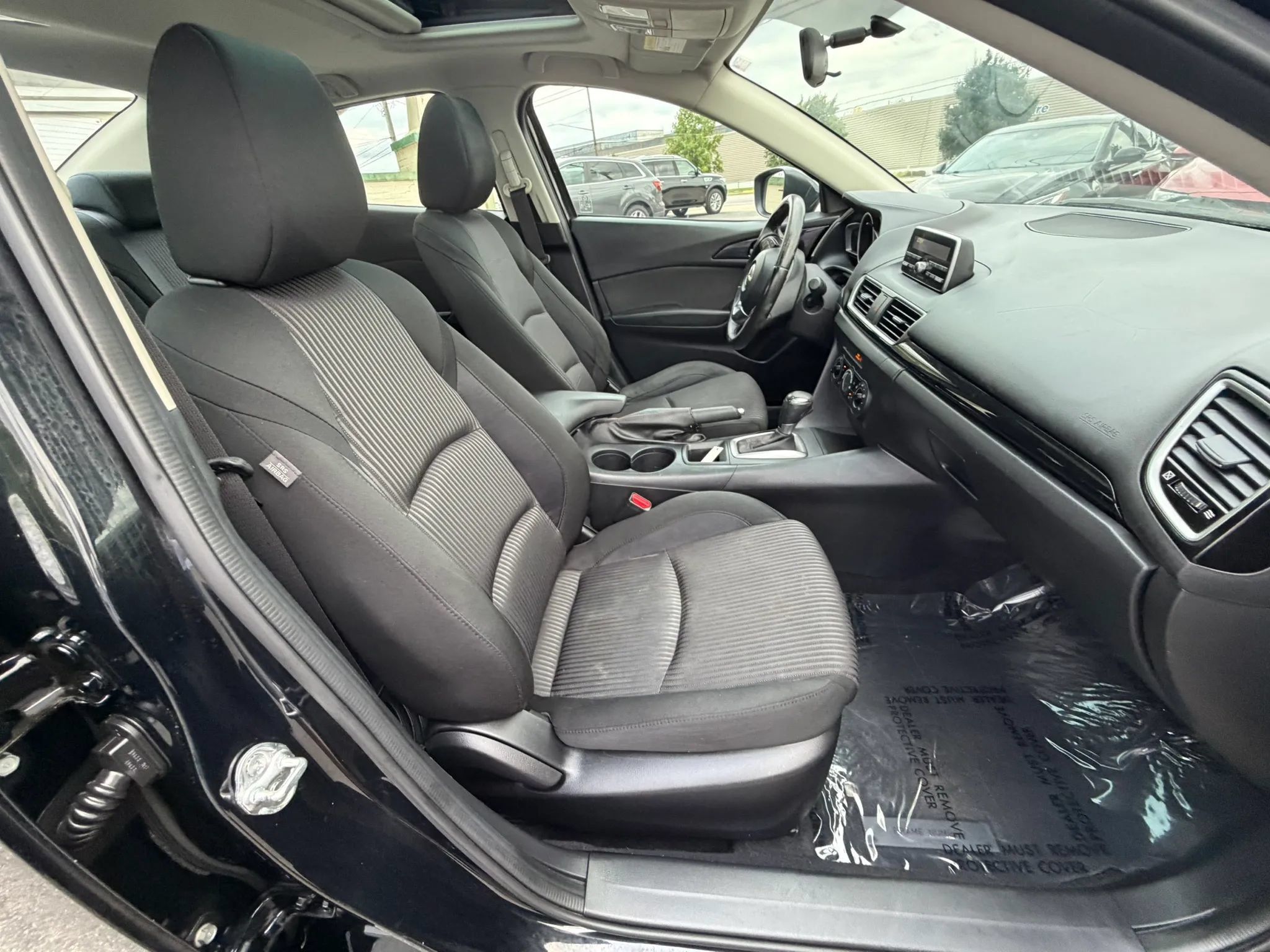 Used 2014 MAZDA MAZDA3 i Touring w/ Moonroof Package 1 FWD image 27